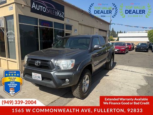 Used 2015 Toyota Tacoma PreRunner w/ TRD Sport Package RWD image 6