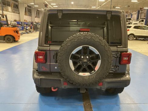 Used 2018 Jeep Wrangler Unlimited Rubicon AWD/4WD image 6