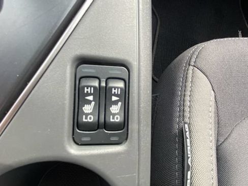 Certified 2025 Subaru Crosstrek 2.5i Premium AWD/4WD image 31