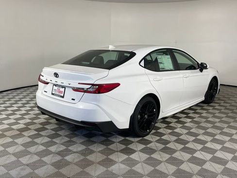 New 2026 Toyota Camry SE FWD image 9