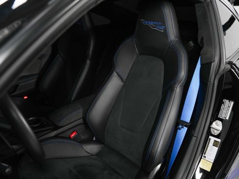 Used 2025 Porsche 911 GT3 RS w/ Weissach Package RWD image 40