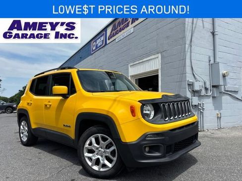 Used 2018 Jeep Renegade Latitude FWD image 1