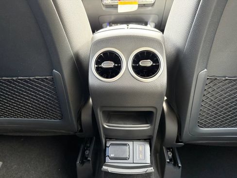 New 2026 Mercedes-Benz GLA 250 4MATIC image 13