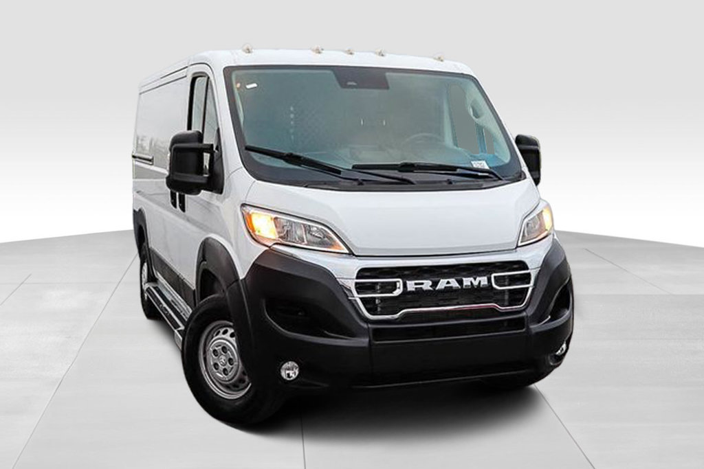 Used 2025 RAM ProMaster 2500 w/ U-Haul Equipment Group FWD image 2