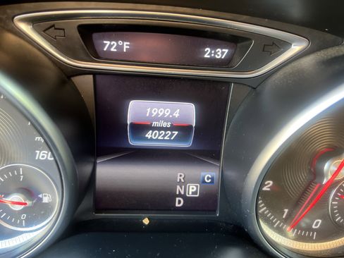 Used 2020 Mercedes-Benz GLA 250 4MATIC image 23
