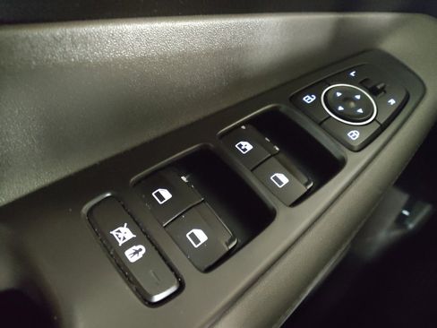 Used 2019 Hyundai Santa Fe SE FWD image 27