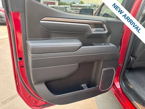 Used 2025 Chevrolet Silverado 1500 RST w/ RST All Star Premium Package AWD/4WD image 15