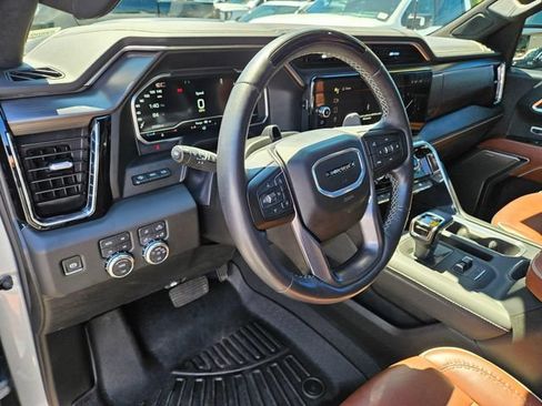 Used 2024 GMC Sierra 1500 Denali Ultimate AWD/4WD image 22