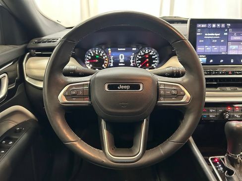 Used 2024 Jeep Compass Limited AWD/4WD image 9