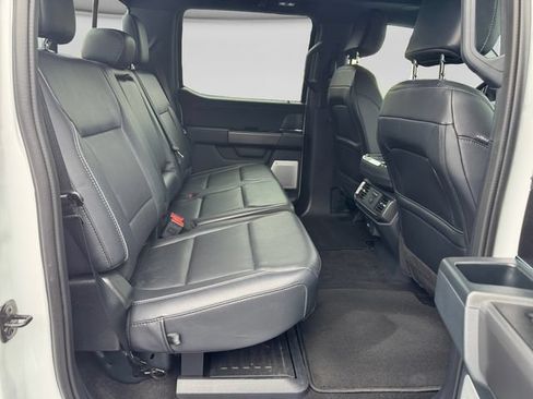 Used 2025 Ford F150 Lariat w/ Equipment Group 502A High AWD/4WD image 17
