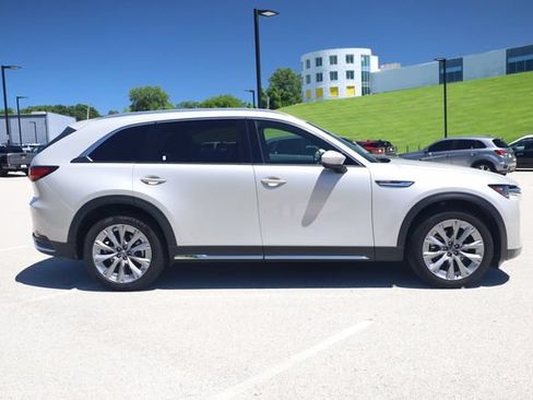 Used 2025 MAZDA CX-90 3.3 Turbo w/ Premium Plus Pkg AWD/4WD image 4