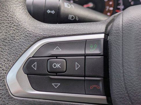 Certified 2025 Jeep Compass Sport image 21