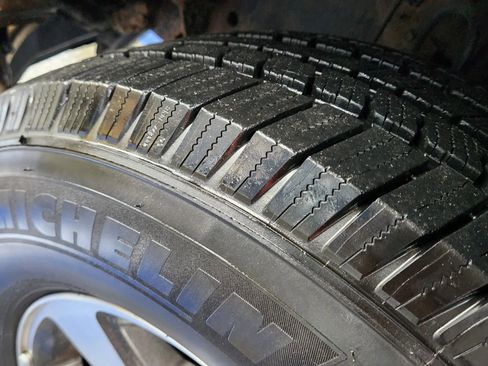 Used 2011 Ford F250 XLT w/ XLT Premium Pkg image 70