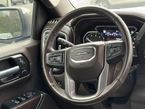 Used 2021 GMC Sierra 1500 Denali w/ Driver Alert Package II AWD/4WD image 15
