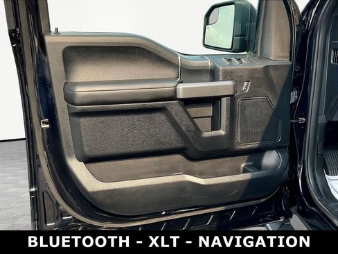 Used 2018 Ford F150 XLT w/ Equipment Group 302A Luxury AWD/4WD image 21