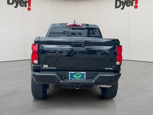 Used 2025 Chevrolet Colorado ZR2 w/ Technology Package AWD/4WD image 5