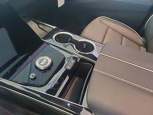 Used 2026 Cadillac Escalade Sport w/ Touring Package image 16