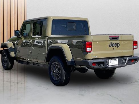 New 2026 Jeep Gladiator Sport AWD/4WD image 7