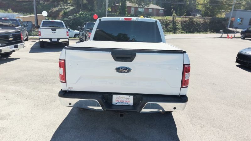 Used 2018 Ford F150 XLT w/ Trailer Tow Package AWD/4WD image 4