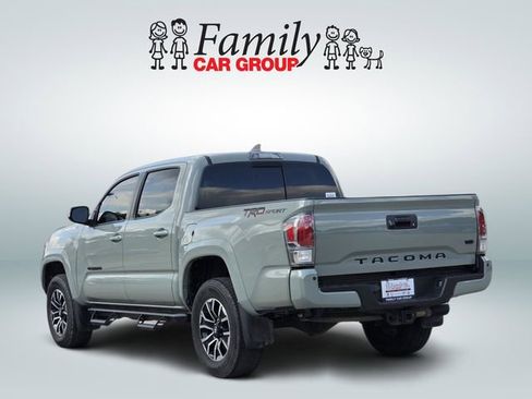 Used 2023 Toyota Tacoma TRD Sport w/ Technology Package RWD image 3