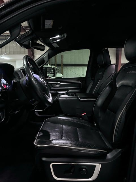 Used 2023 RAM 1500 Laramie AWD/4WD image 10