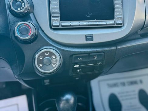 Used 2009 Honda Fit Sport image 11