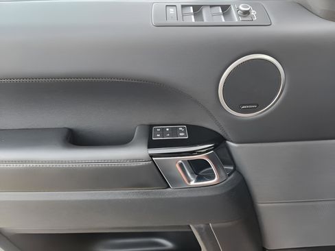 Used 2016 Land Rover Range Rover Sport Supercharged image 17