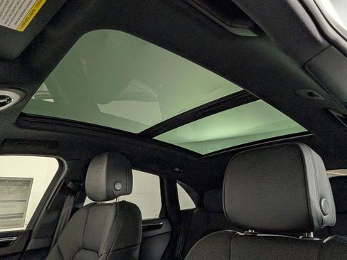 New 2026 Porsche Macan AWD/4WD image 30