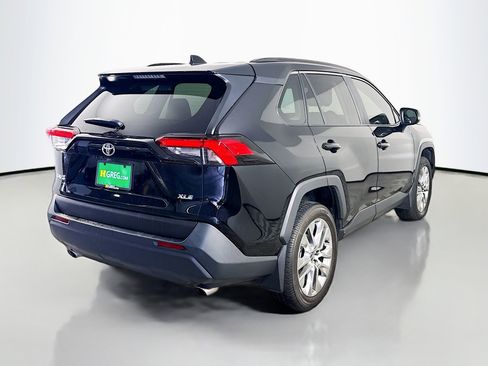 Used 2024 Toyota RAV4 XLE Premium FWD image 10