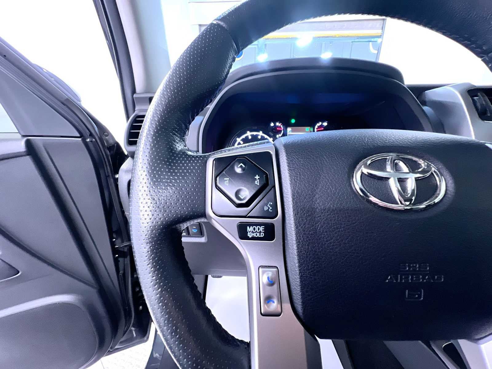 Used 2024 Toyota 4Runner SR5 Premium w/ Moonroof Package AWD/4WD image 20