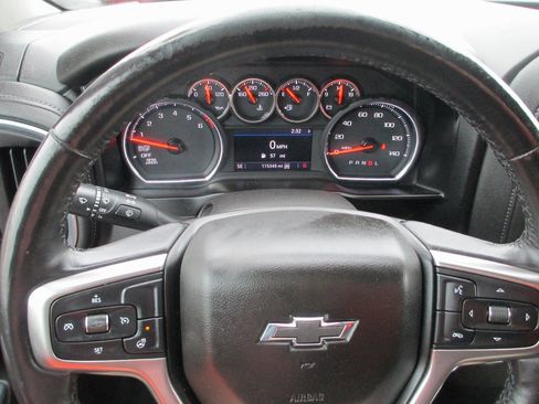 Used 2019 Chevrolet Silverado 1500 RST image 24