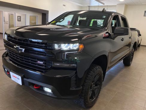 Used 2022 Chevrolet Silverado 1500 LT Trail Boss w/ Bed Protection Package image 4