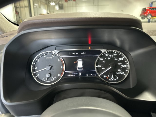 Used 2023 Nissan Rogue SV AWD/4WD image 14