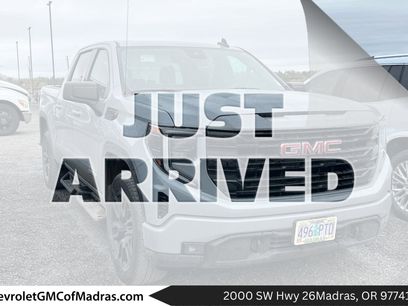 Used 2024 GMC Sierra 1500 Elevation