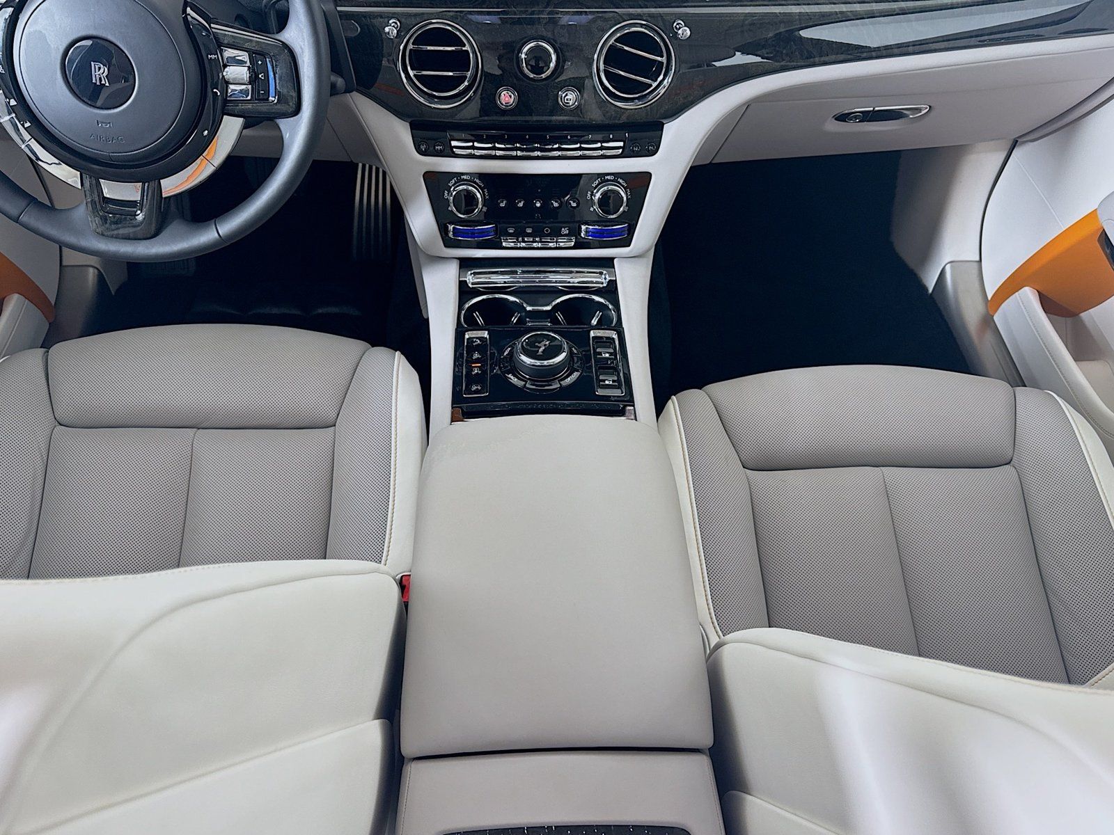 Certified 2025 Rolls-Royce Ghost AWD/4WD image 21