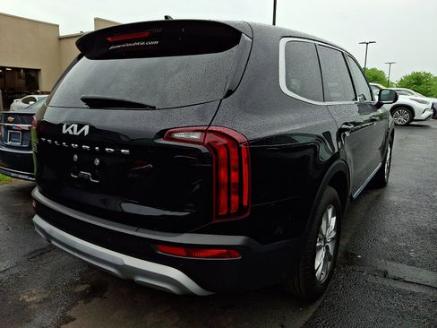 Used 2022 Kia Telluride LX FWD image 5