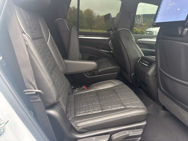 Used 2026 Cadillac Escalade V AWD/4WD image 16