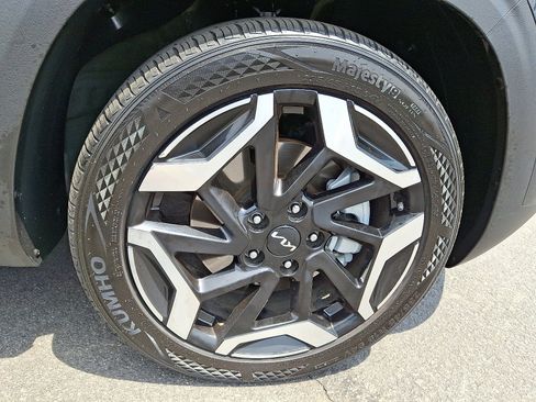 Used 2024 Kia Seltos SX image 8