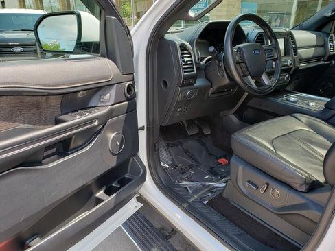 Used 2021 Ford Expedition Limited AWD/4WD image 10