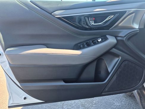 Used 2023 Subaru Outback Onyx Edition w/ Popular Package #2 image 21