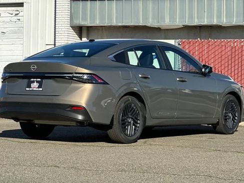 New 2026 Nissan Sentra SV w/ Floor Mat Package image 4