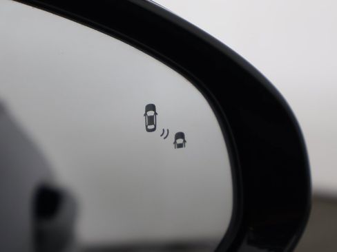 Used 2023 Kia K5 GT-Line image 38