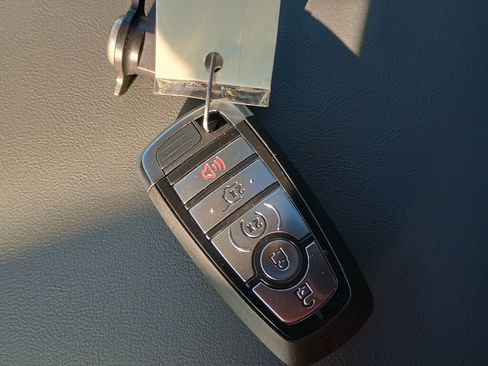 New 2026 Ford Explorer Active w/ Active Comfort Package image 4