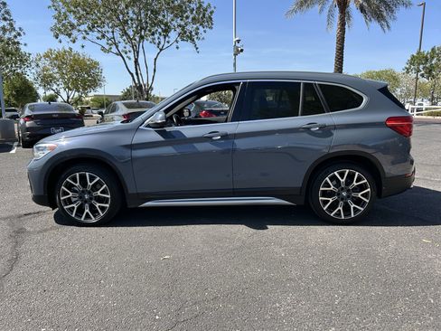 Used 2021 BMW X1 sDrive28i w/ Convenience Package FWD image 2