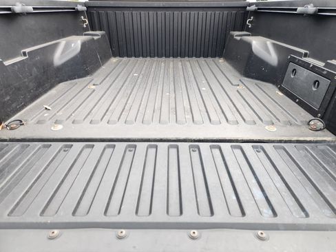 Used 2021 Toyota Tacoma SR w/ SR Convenience Package RWD image 34