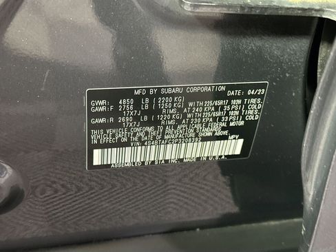 Used 2023 Subaru Outback Premium image 39