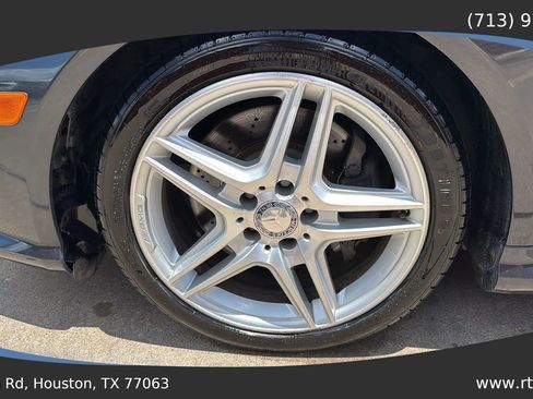 Used 2011 Mercedes-Benz E 550 Coupe image 15