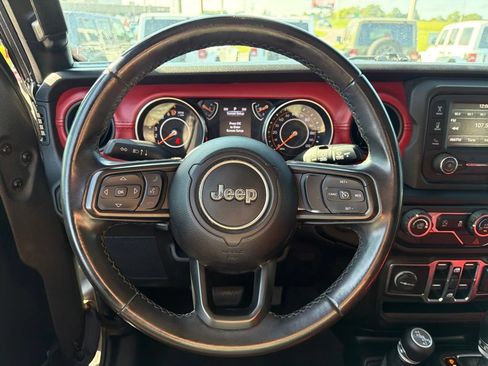 Used 2020 Jeep Wrangler Unlimited Sport S AWD/4WD image 42