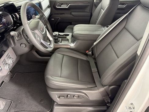 New 2026 GMC Sierra 1500 SLT w/ SLT Premium Plus Package image 7