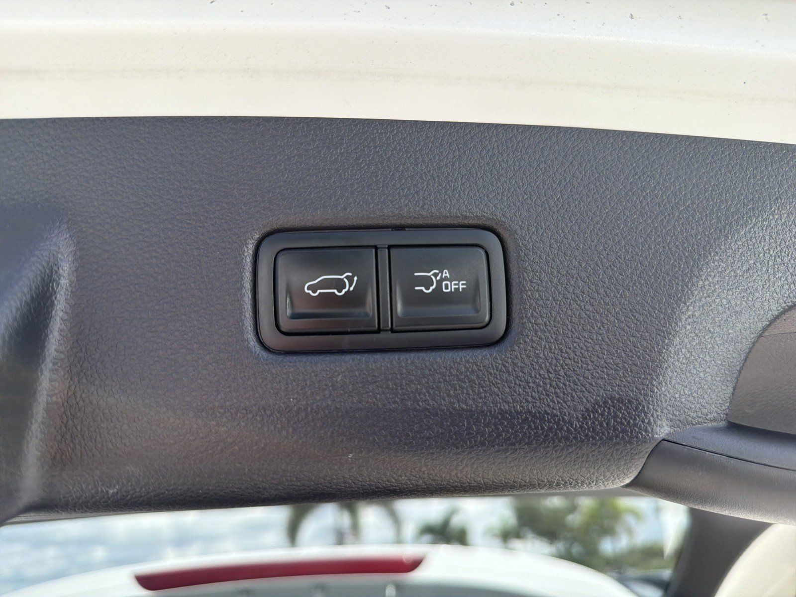 Used 2024 Kia Carnival SX FWD image 13
